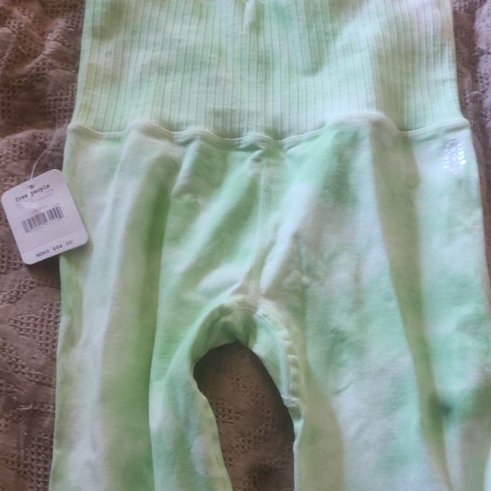 Women's Green Leggings